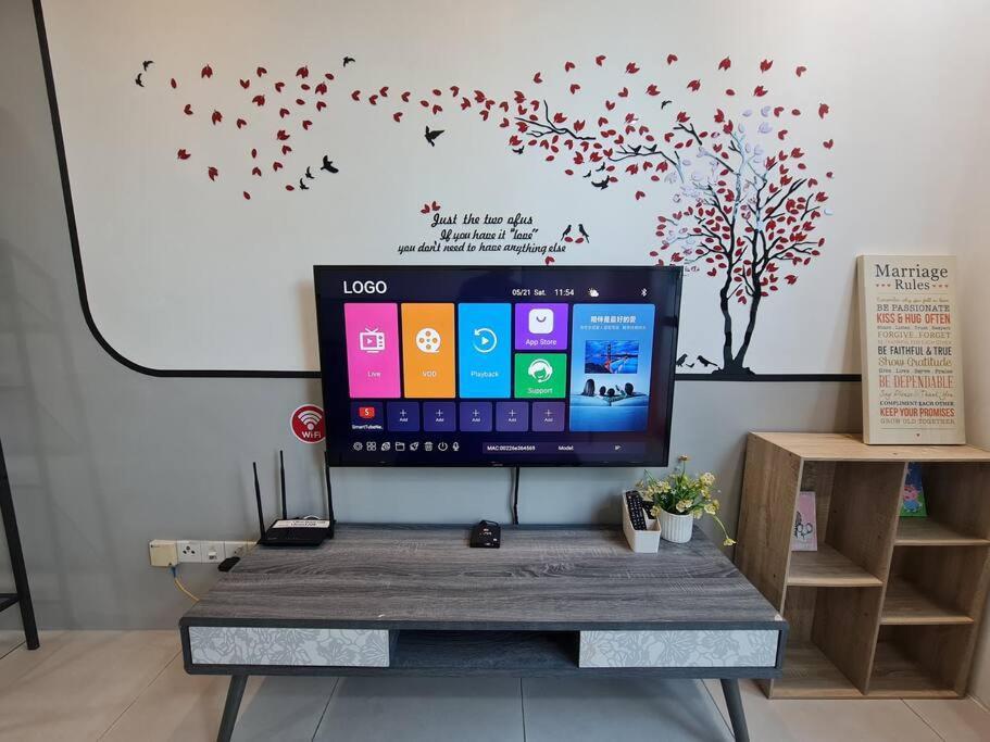 V' Bros Deloft 2 Emporium Apartment Kuching