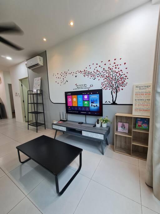 Apartment V' Bros Deloft 2 Emporium Kuching